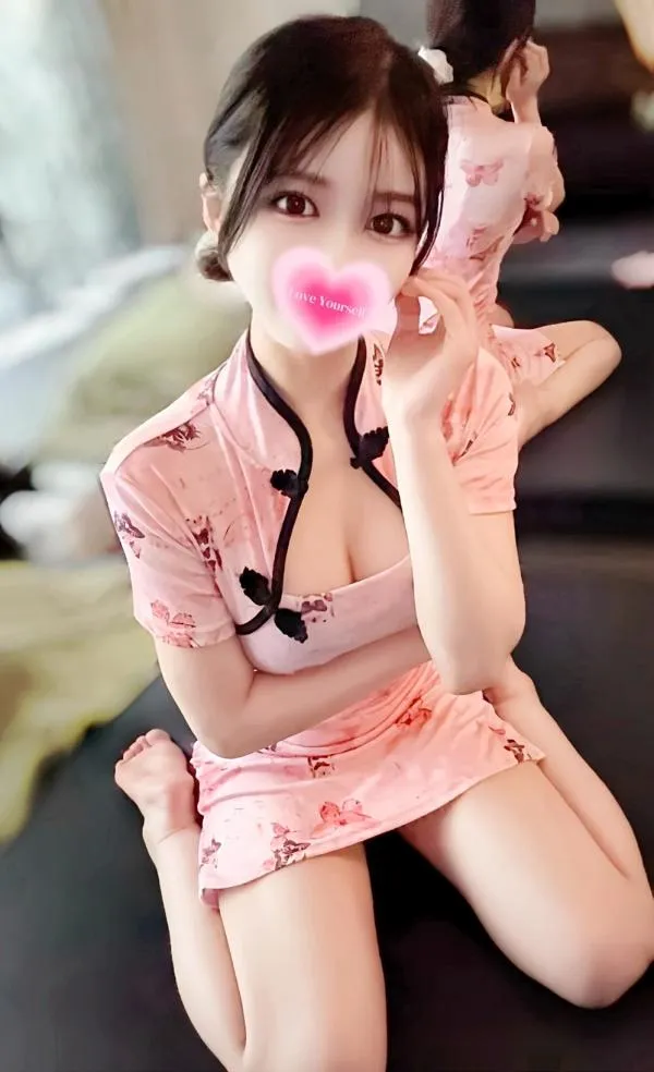 栞 写真